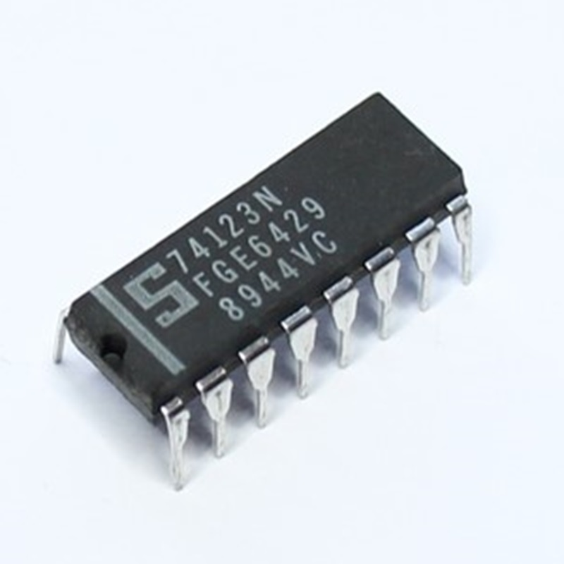 74HC123